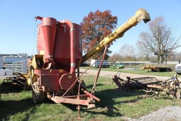 Main image New Holland 354